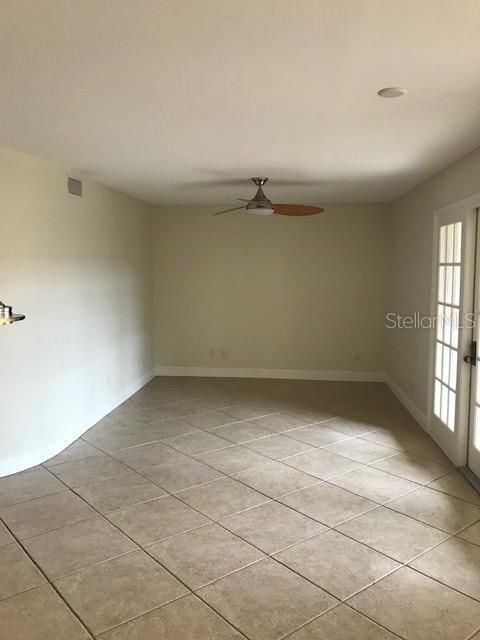 For Rent: $2,750 (2 beds, 2 baths, 1320 Square Feet)