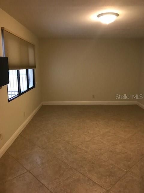 For Rent: $2,750 (2 beds, 2 baths, 1320 Square Feet)