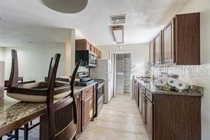 For Sale: $690,000 (3 beds, 2 baths, 1872 Square Feet)