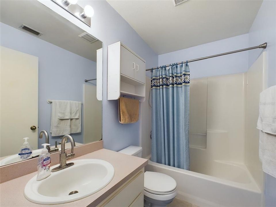 For Sale: $269,900 (3 beds, 2 baths, 1145 Square Feet)