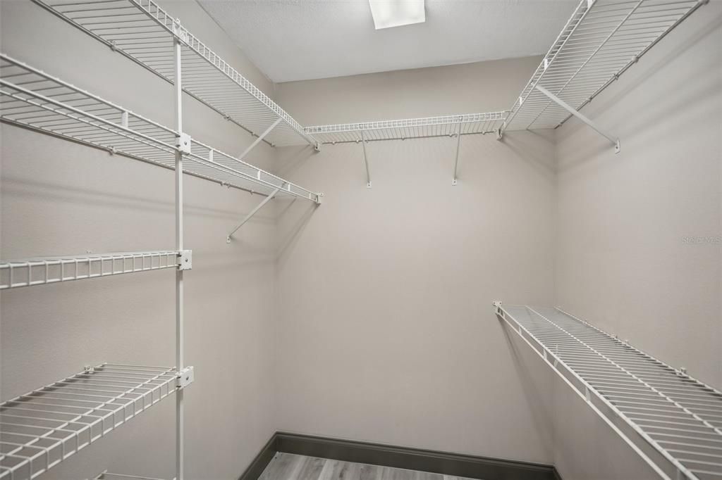 Walk-in closet