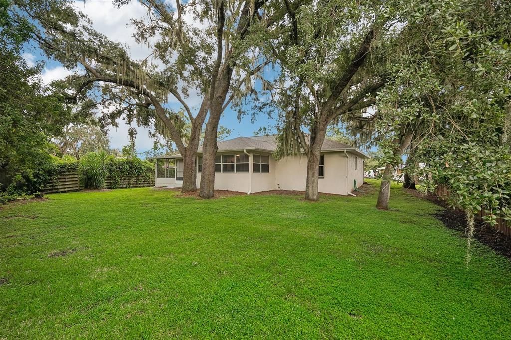 For Sale: $430,000 (3 beds, 2 baths, 1590 Square Feet)