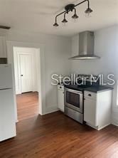 For Rent: $1,150 (1 beds, 1 baths, 607 Square Feet)