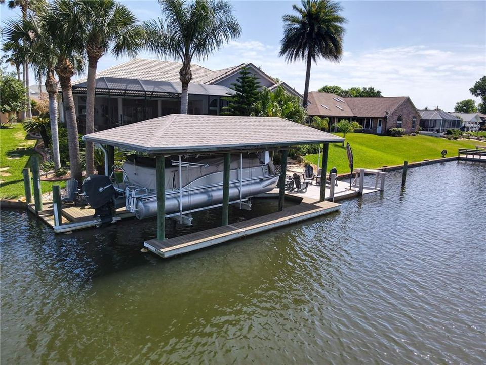 For Sale: $989,925 (3 beds, 2 baths, 2421 Square Feet)