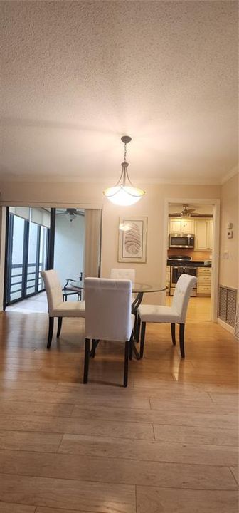 For Rent: $4,600 (2 beds, 2 baths, 1191 Square Feet)