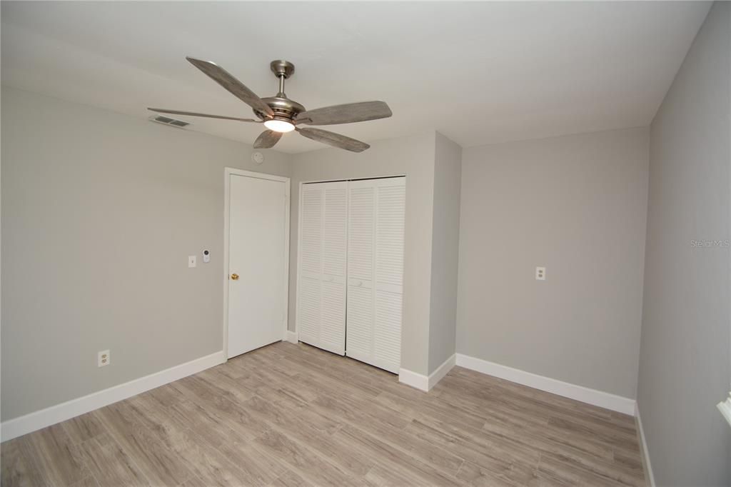 For Sale: $299,900 (3 beds, 2 baths, 1497 Square Feet)