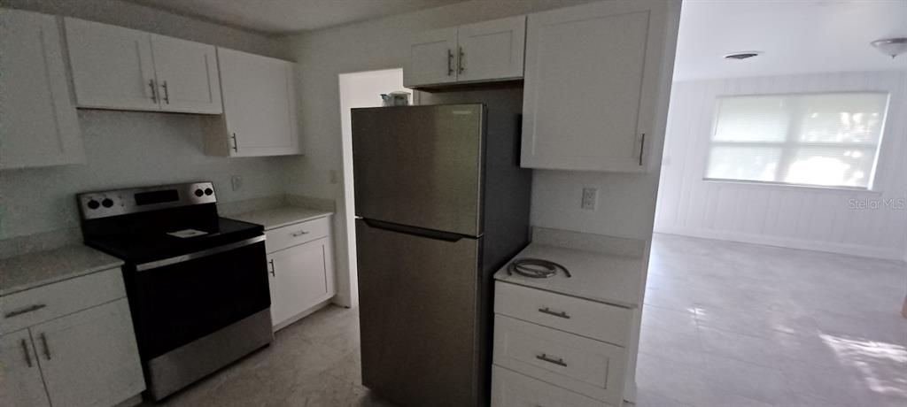 For Rent: $1,650 (3 beds, 1 baths, 1208 Square Feet)