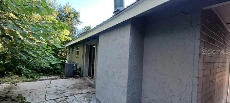 For Rent: $1,650 (3 beds, 1 baths, 1208 Square Feet)