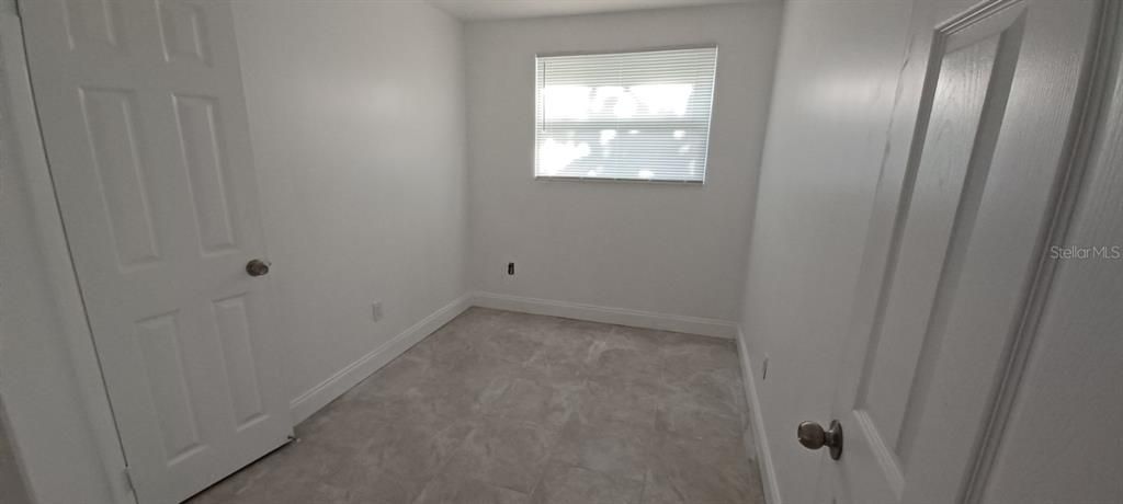 For Rent: $1,650 (3 beds, 1 baths, 1208 Square Feet)