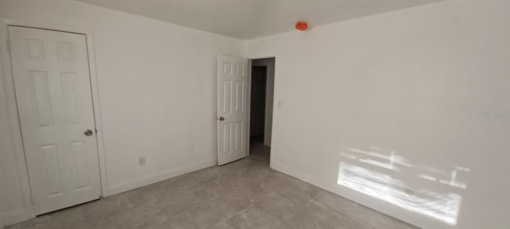 For Rent: $1,650 (3 beds, 1 baths, 1208 Square Feet)