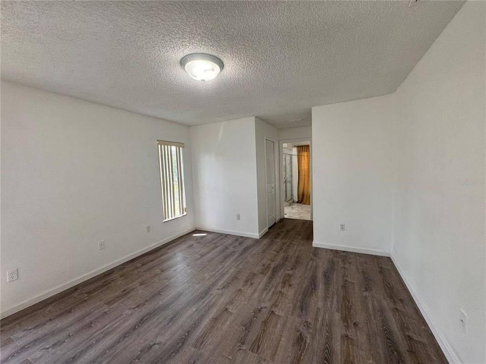 For Rent: $2,300 (3 beds, 2 baths, 1607 Square Feet)