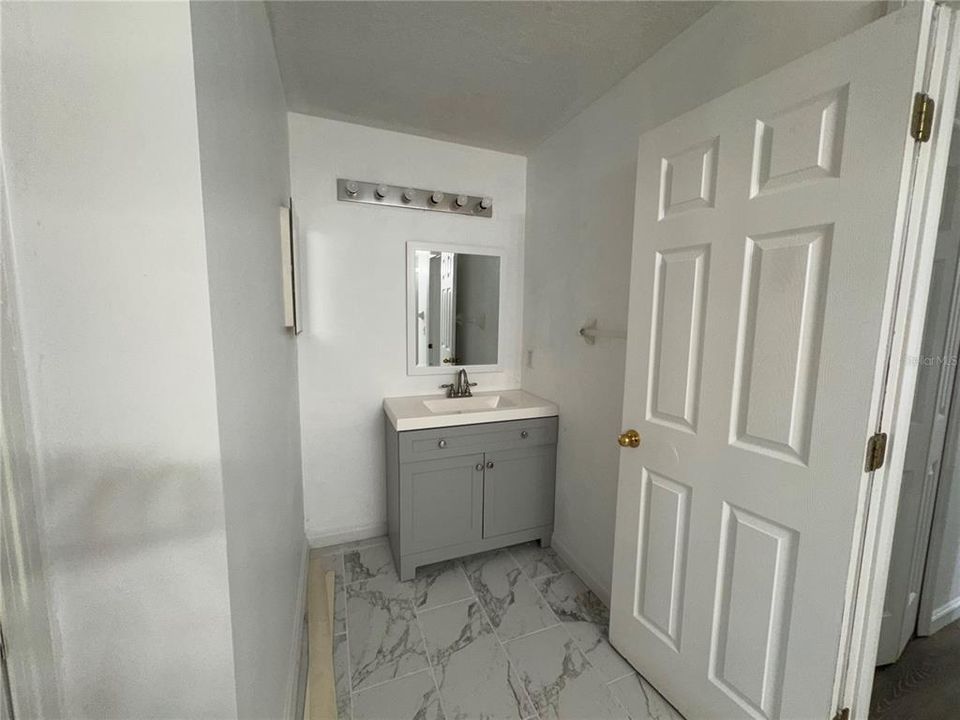 For Rent: $2,300 (3 beds, 2 baths, 1607 Square Feet)