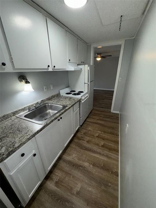 For Rent: $1,029 (1 beds, 1 baths, 576 Square Feet)