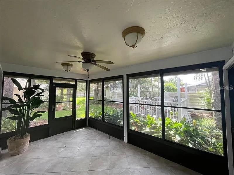 En Venta: $393,000 (2 camas, 2 baños, 1453 Pies cuadrados)