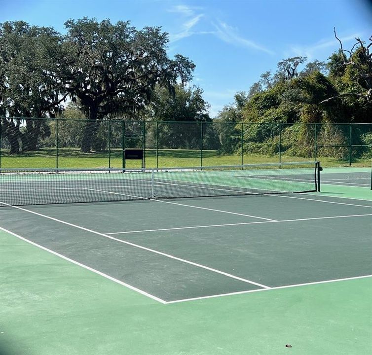 2 TENNIS COURTS