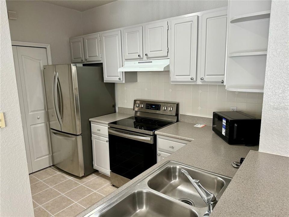 For Rent: $1,625 (2 beds, 2 baths, 1048 Square Feet)