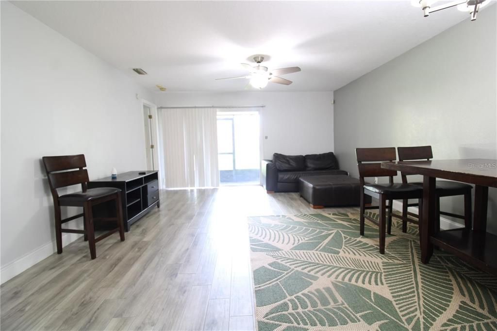 For Rent: $1,650 (2 beds, 2 baths, 1059 Square Feet)