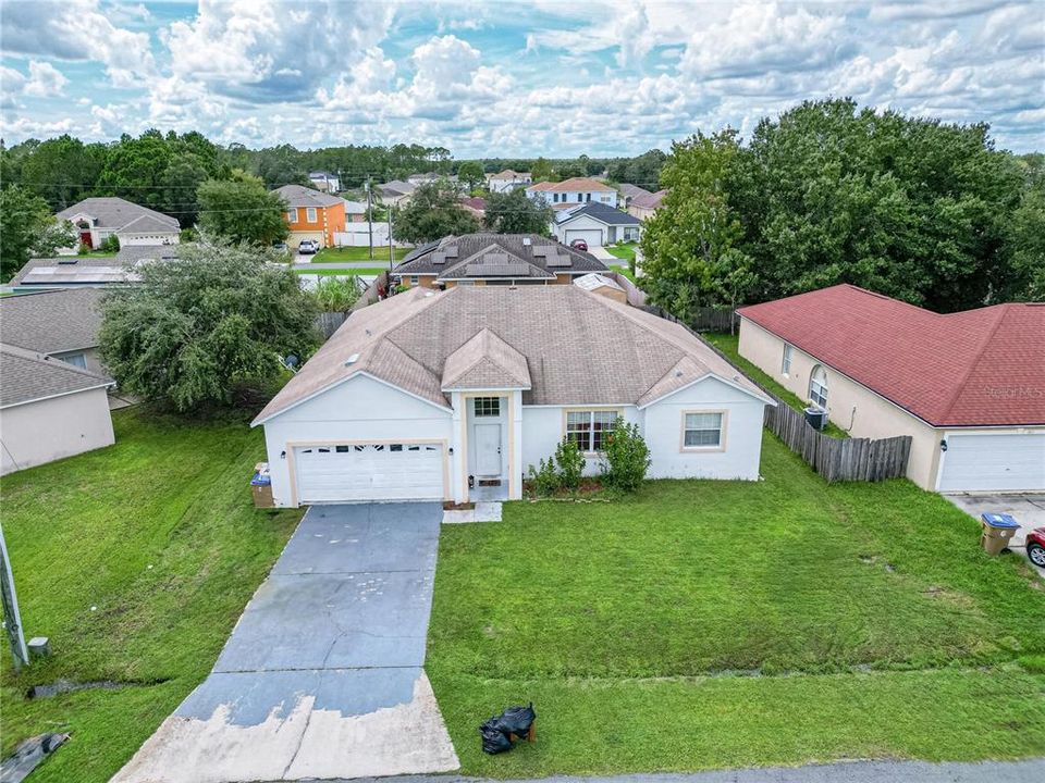 For Sale: $265,000 (3 beds, 2 baths, 1876 Square Feet)