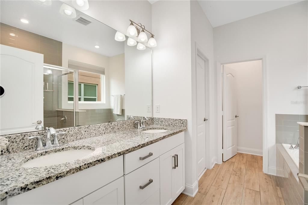 For Sale: $559,900 (3 beds, 2 baths, 1765 Square Feet)