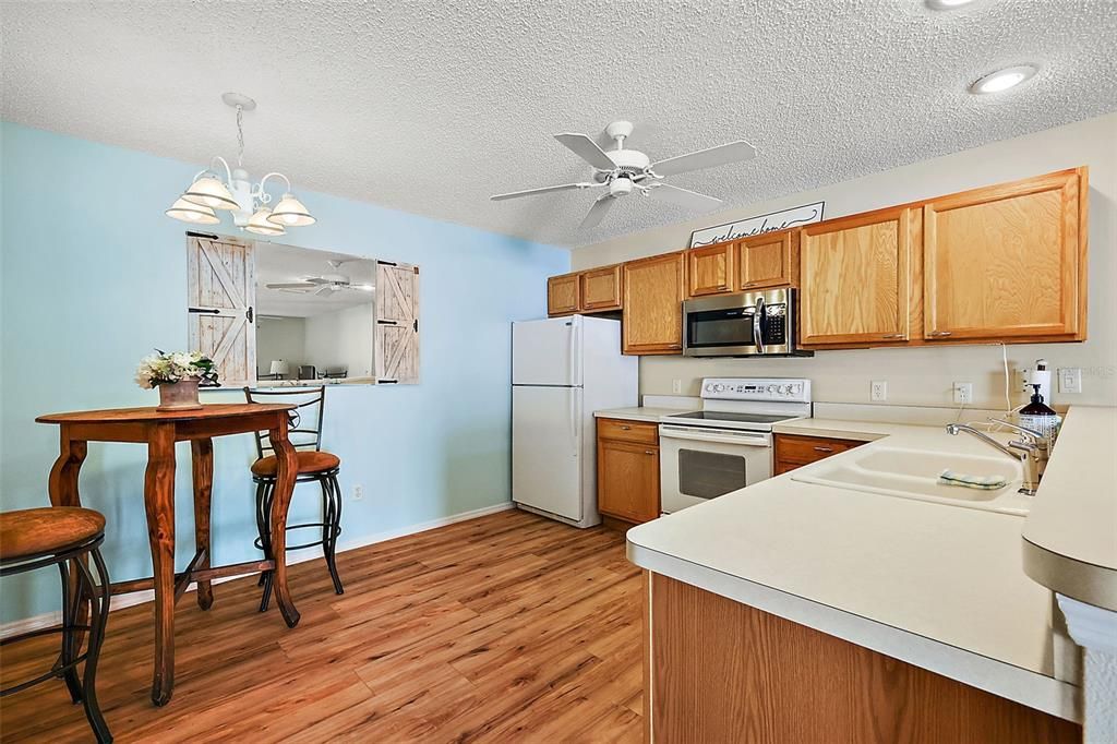 Kitchen w/Luxury Vinyl Plank flooring