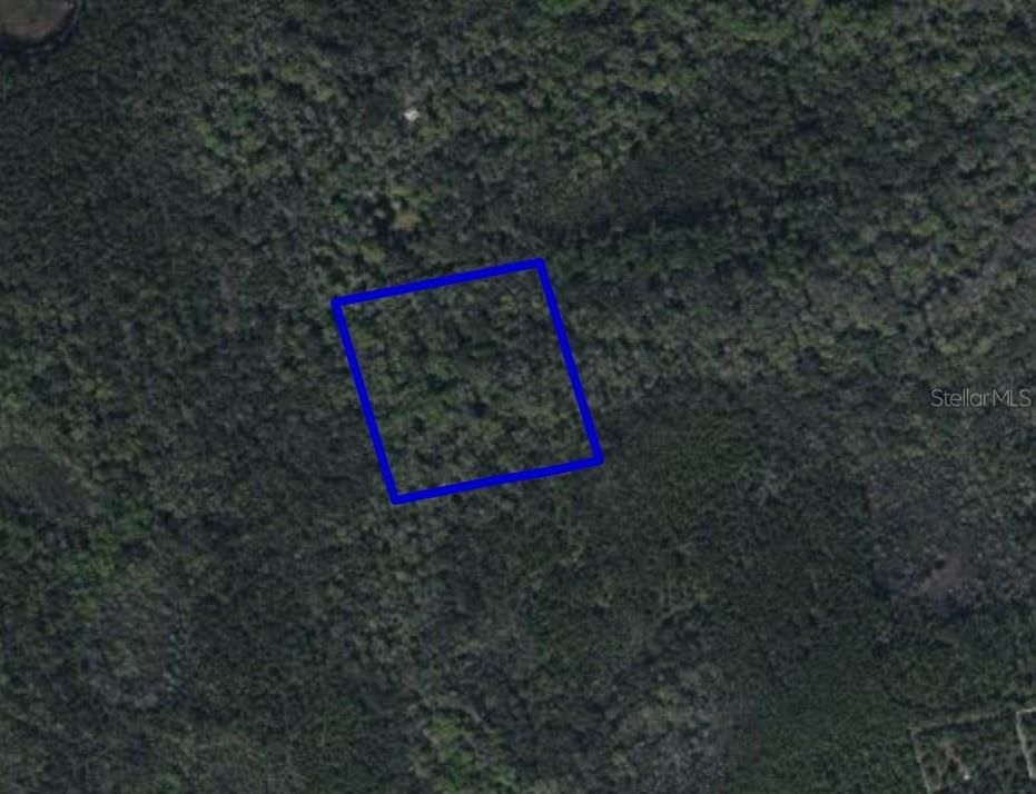 На продажу: $99,900 (9.49 acres)