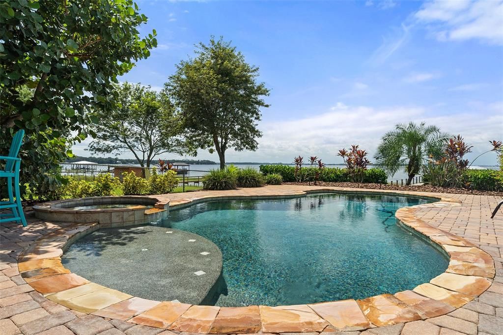 Active With Contract: $1,150,000 (4 beds, 3 baths, 2649 Square Feet)