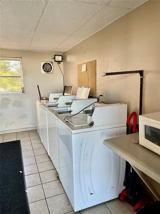 Laundry room - 3rd floor