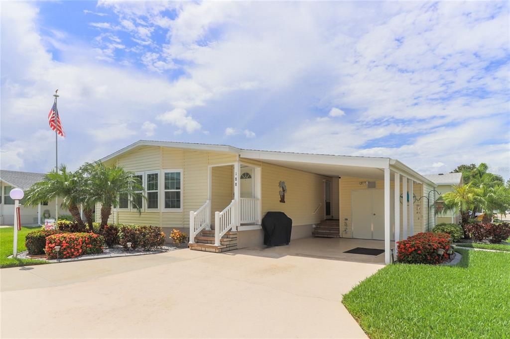 For Sale: $259,900 (2 beds, 2 baths, 1604 Square Feet)