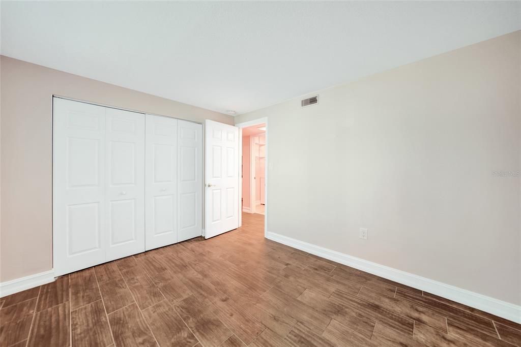 Second Bedroom - Built In Closet