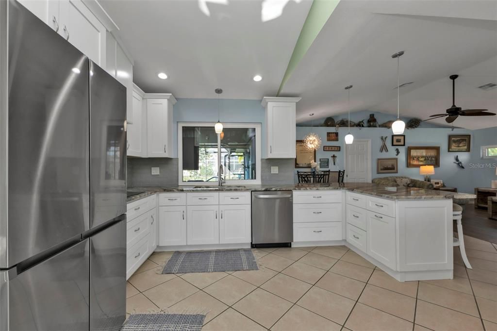 Kitchen - Family Room