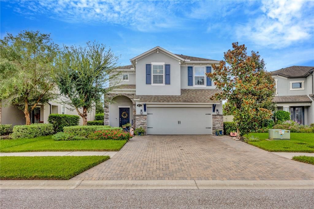 For Sale: $604,900 (4 beds, 2 baths, 2254 Square Feet)