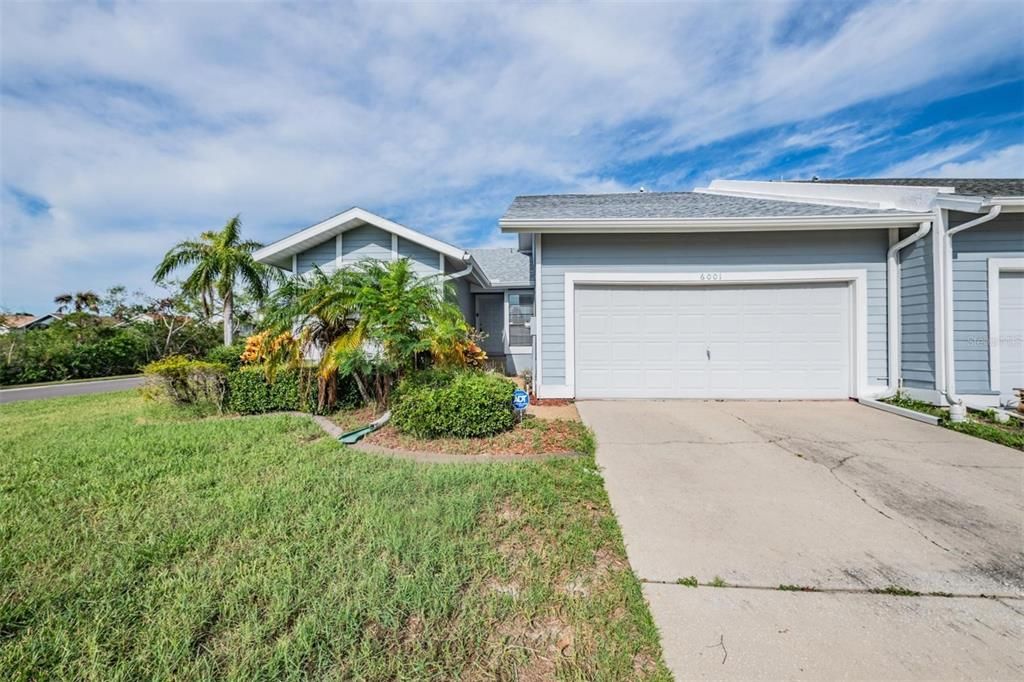 For Sale: $499,000 (3 beds, 2 baths, 1456 Square Feet)