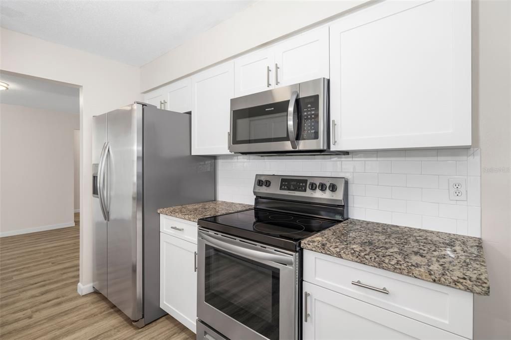 For Sale: $429,000 (3 beds, 2 baths, 1663 Square Feet)