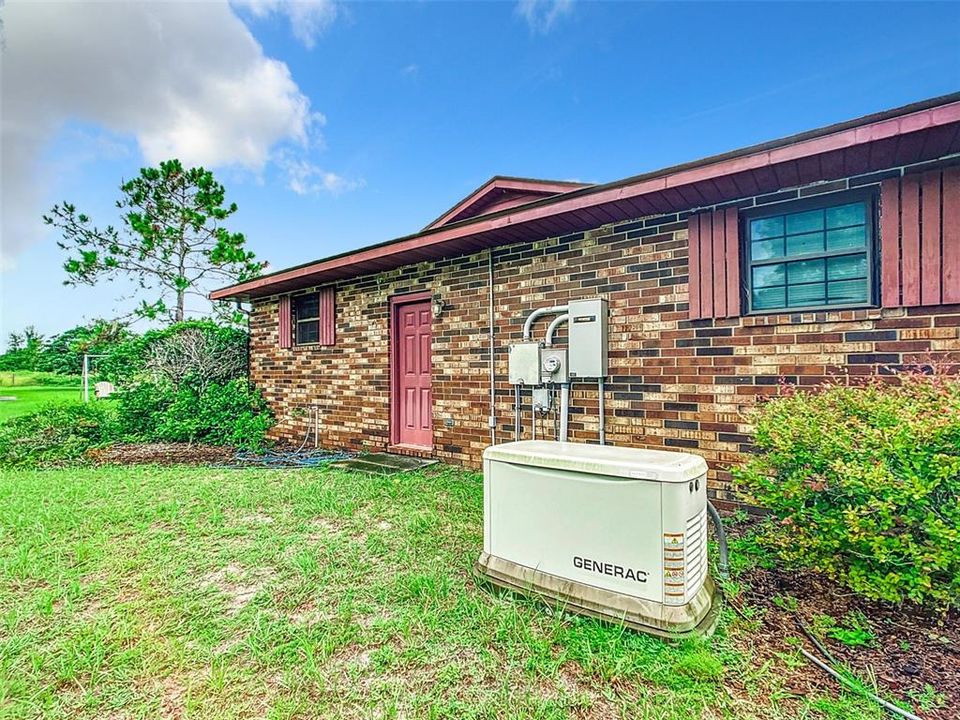 For Sale: $720,000 (4 beds, 3 baths, 2876 Square Feet)