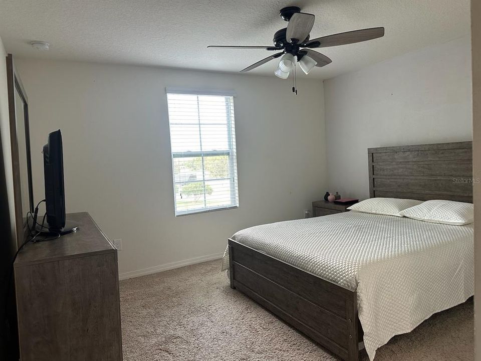 For Rent: $2,300 (3 beds, 2 baths, 1695 Square Feet)