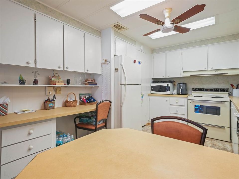 For Sale: $149,000 (2 beds, 2 baths, 1680 Square Feet)