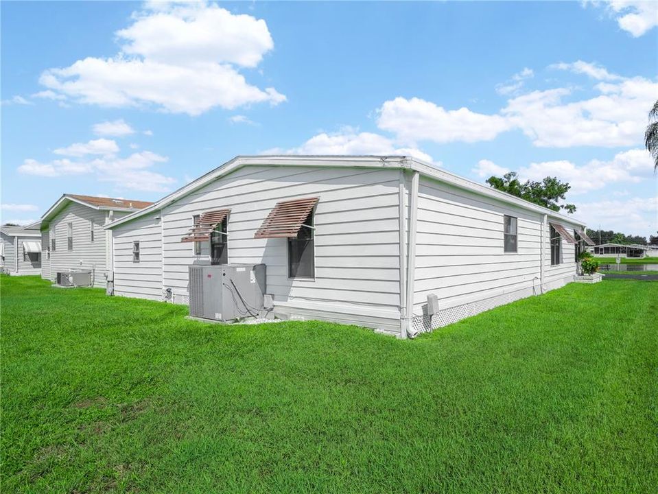 For Sale: $149,000 (2 beds, 2 baths, 1680 Square Feet)