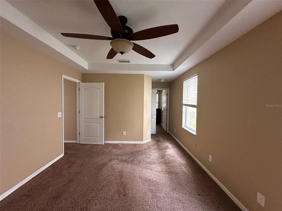 For Rent: $2,400 (4 beds, 2 baths, 1859 Square Feet)