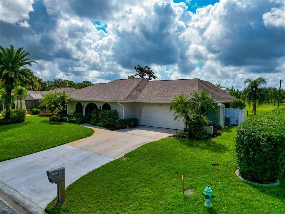 For Sale: $545,000 (3 beds, 2 baths, 1901 Square Feet)