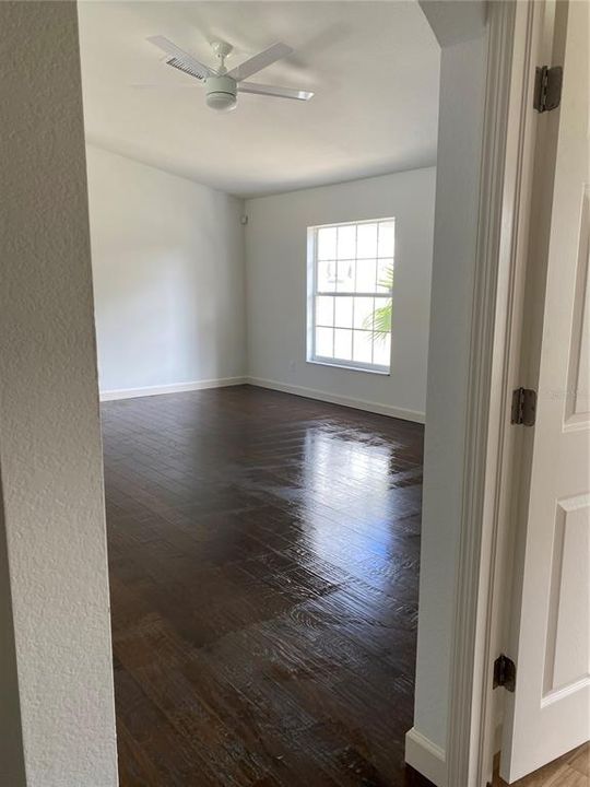 For Rent: $2,500 (3 beds, 2 baths, 1227 Square Feet)