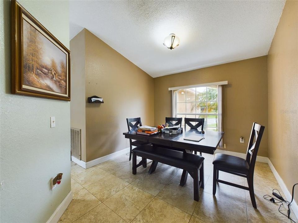 For Sale: $279,900 (3 beds, 2 baths, 1601 Square Feet)