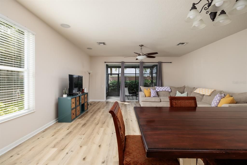 Dining Room/Living Room