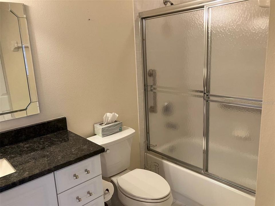 For Rent: $2,500 (2 beds, 2 baths, 1245 Square Feet)