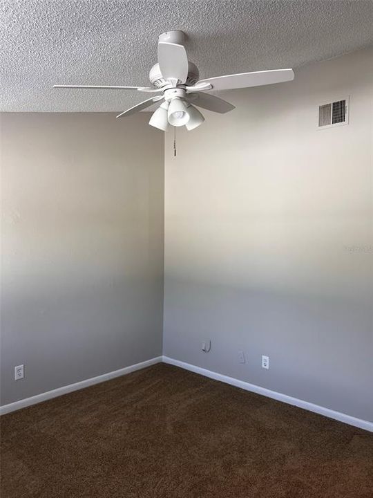 For Rent: $1,550 (2 beds, 2 baths, 900 Square Feet)