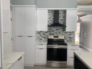 For Rent: $2,500 (4 beds, 2 baths, 1412 Square Feet)