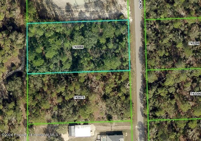 For Sale: $42,500 (1.05 acres)