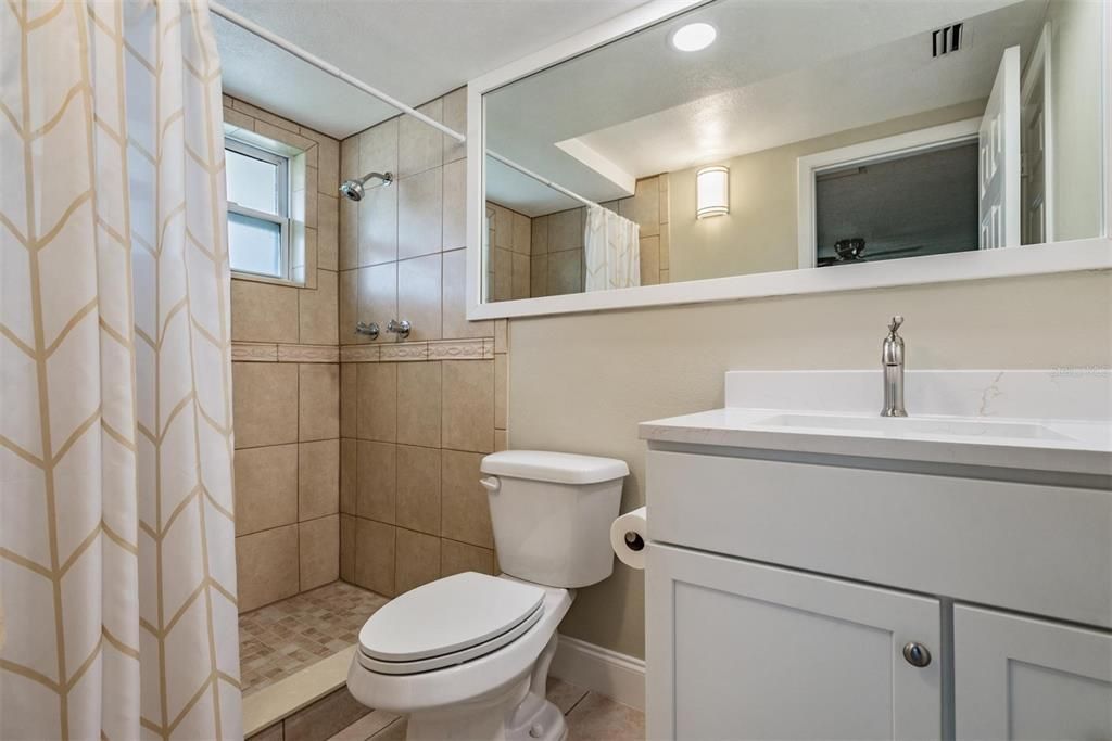 For Sale: $349,000 (2 beds, 2 baths, 1380 Square Feet)