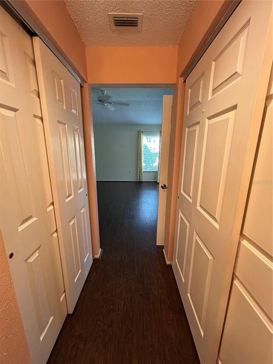 For Rent: $2,500 (2 beds, 2 baths, 1369 Square Feet)