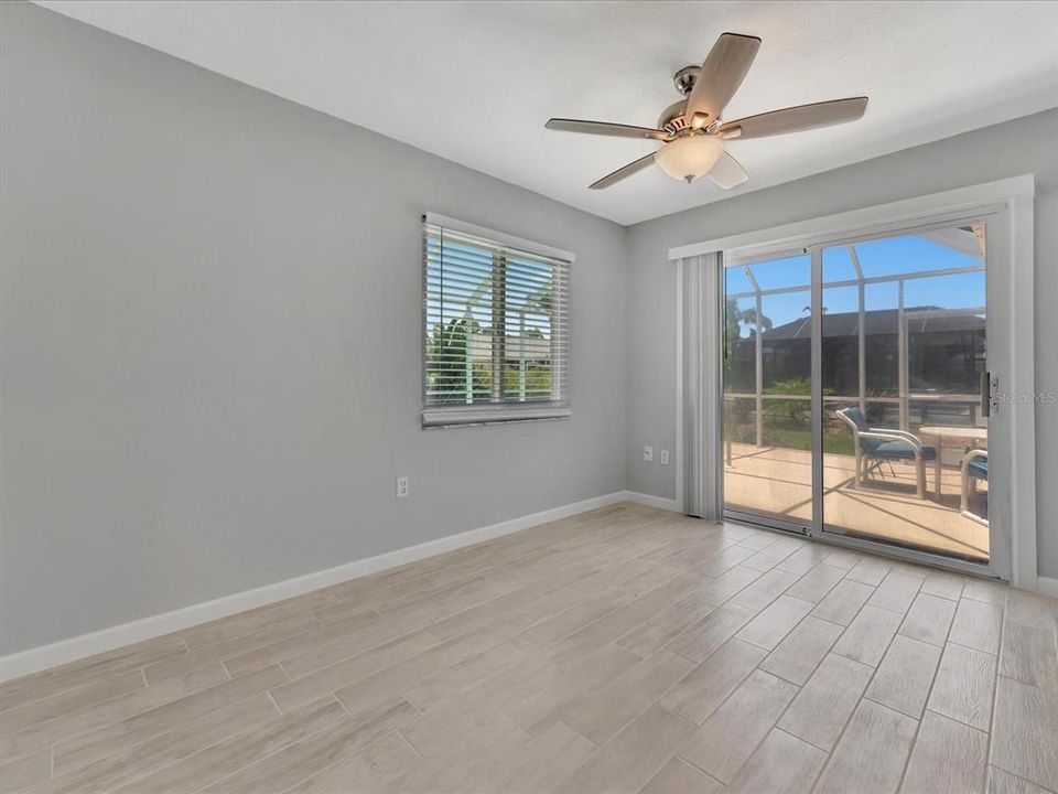 BONUS family room - Sliding Door out to Pool