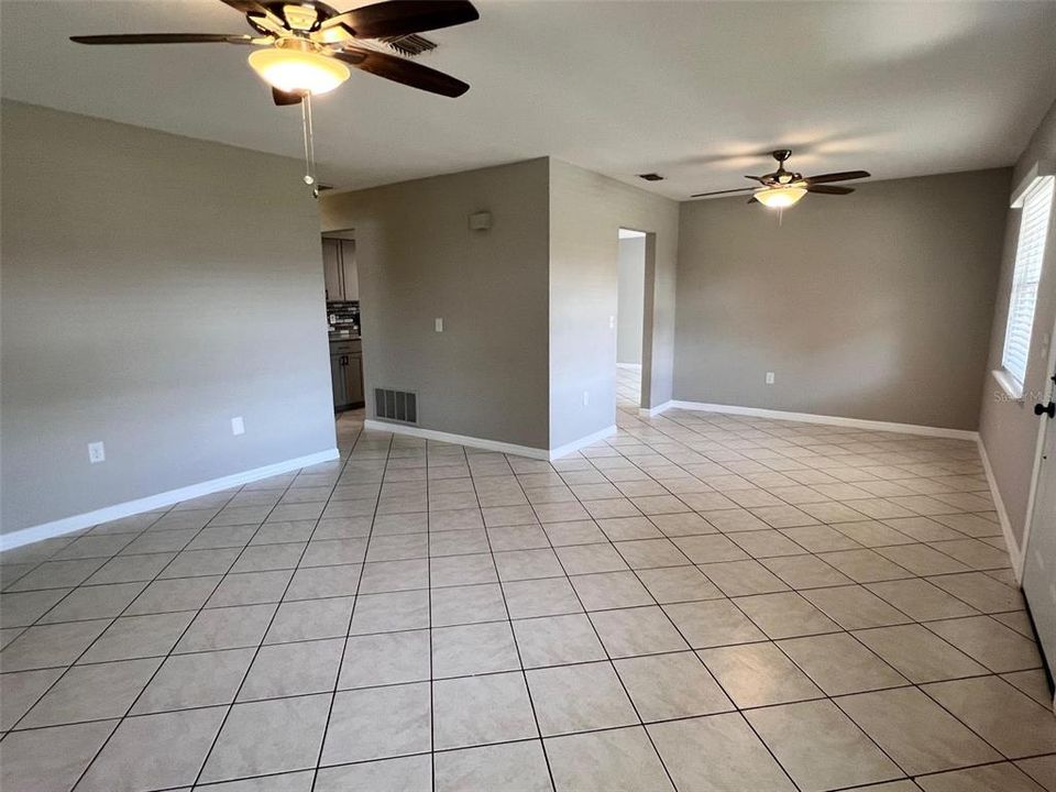 For Rent: $2,100 (2 beds, 2 baths, 1416 Square Feet)